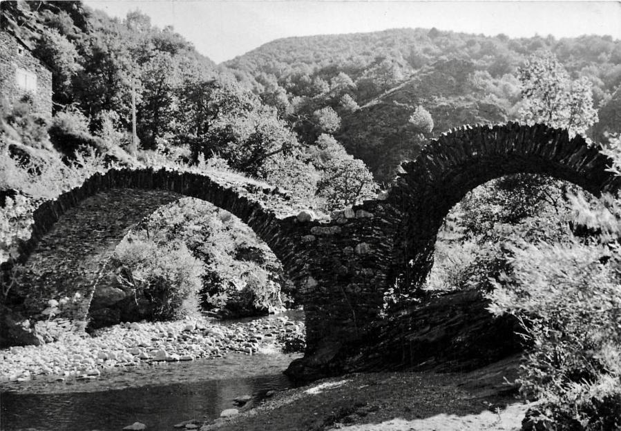 Pont astier